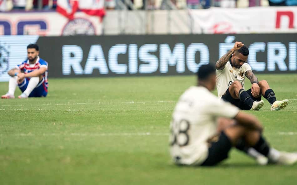 Rodada do Brasileirão é marcada por ações em combate ao racismo; veja
