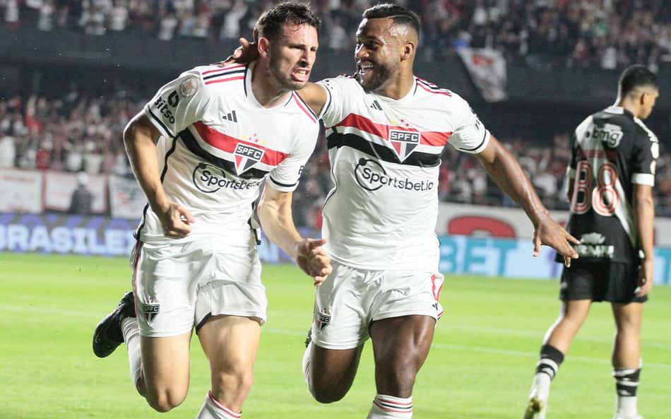 Com gols 'Made in Cotia' e recorde de público, São Paulo vence o Vasco pelo Brasileirão