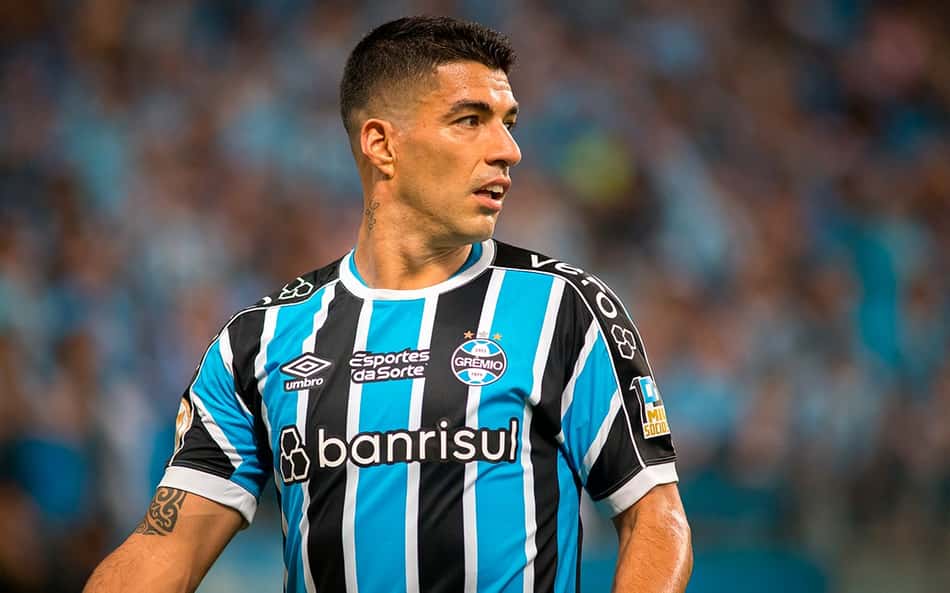 Suárez encerra sua passagem no Grêmio entre os quatro maiores artilheiros em atividade no mundo