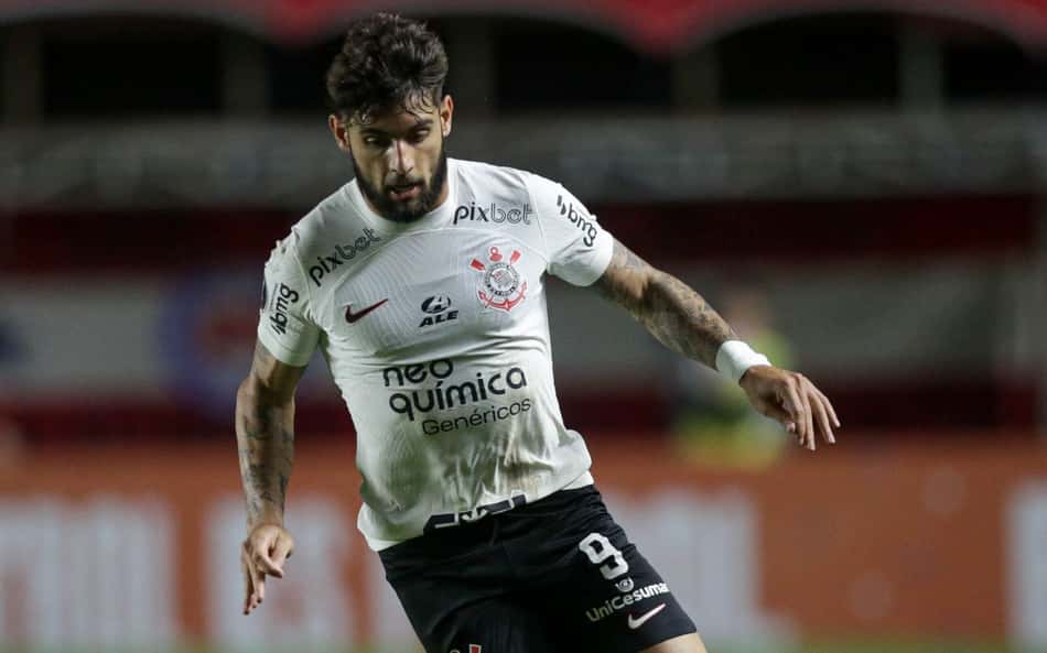 Comentarista da Globo critica fase de Yuri Alberto no Corinthians: 'Virou uma parede'
