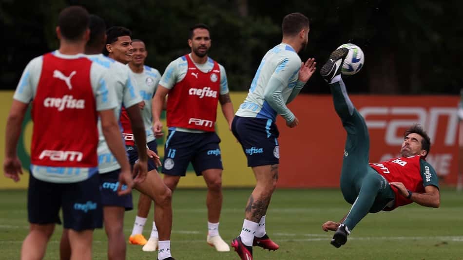 Abel 'Rústico' Ferreira? Técnico português dá uma de Rony em treino do Palmeiras