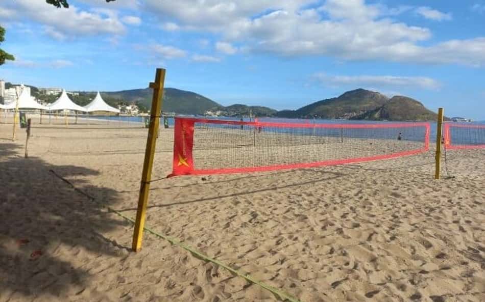 Aberto da Outono na Praia de Icaraí , em Niterói (RJ), começa neste sábado