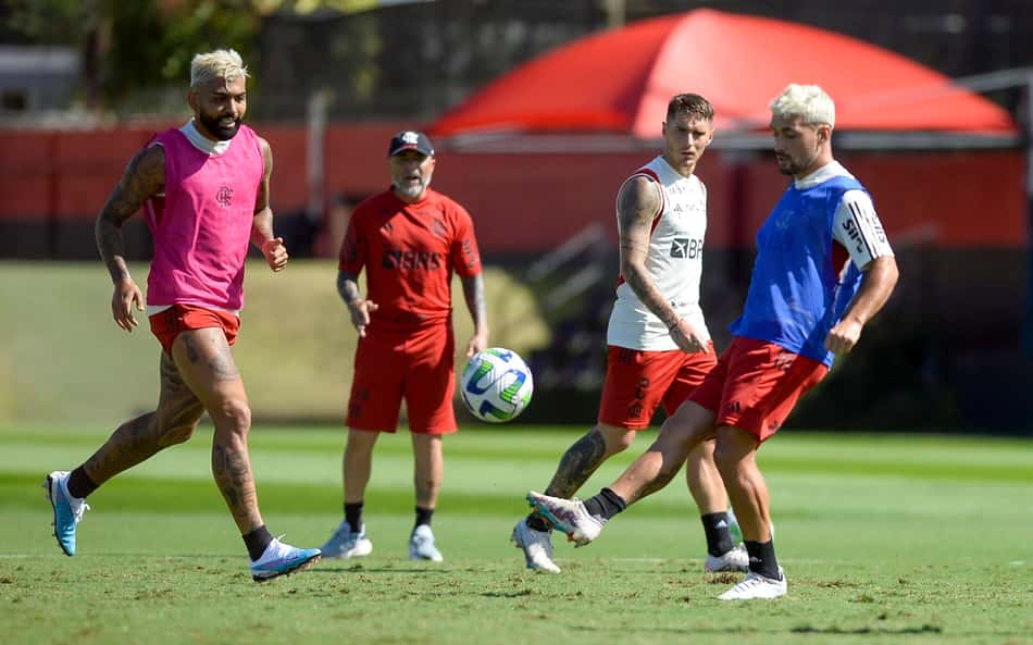 Cinco coisas que o Flamengo precisa ajustar para jogo contra o Fluminense