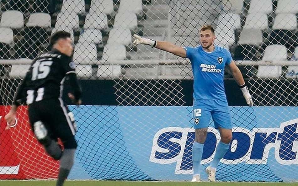 Lucas Perri analisa atuação do Botafogo, elogia LDU e projeta jogo de volta no Equador: 'Vamos em busca da vitória'