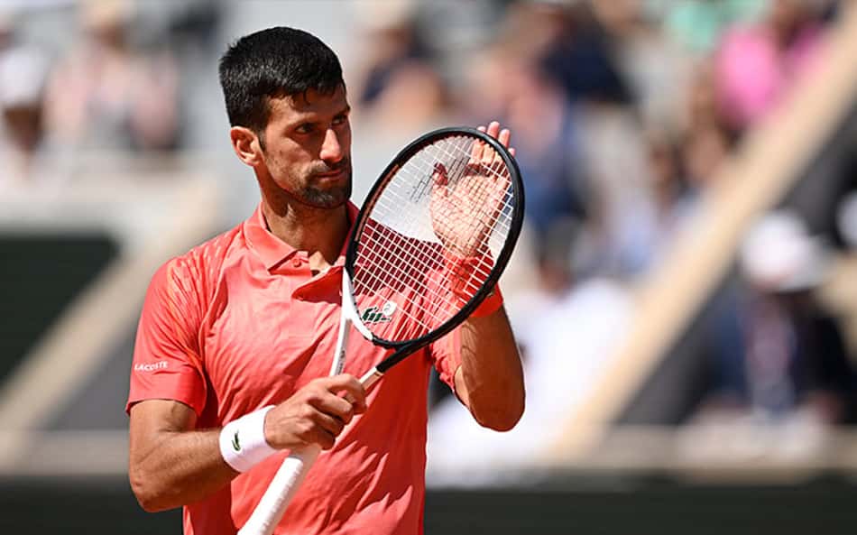 Djokovic vai às quartas em Roland Garros e quebra marca de Nadal