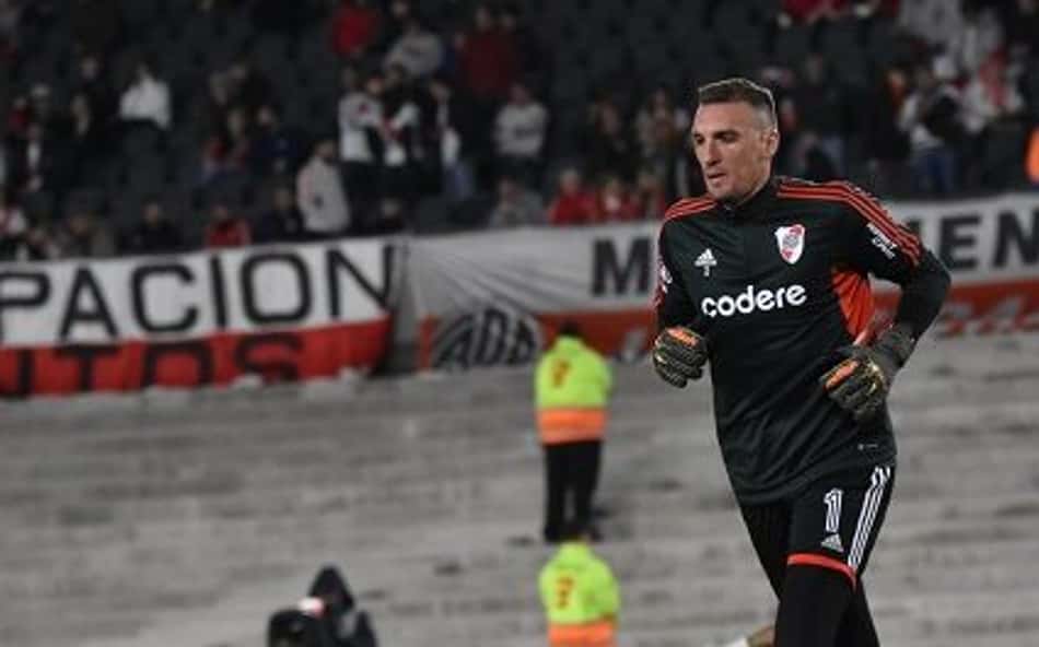 Franco Armani falha e Demichelis dispara: 'Não está bem'