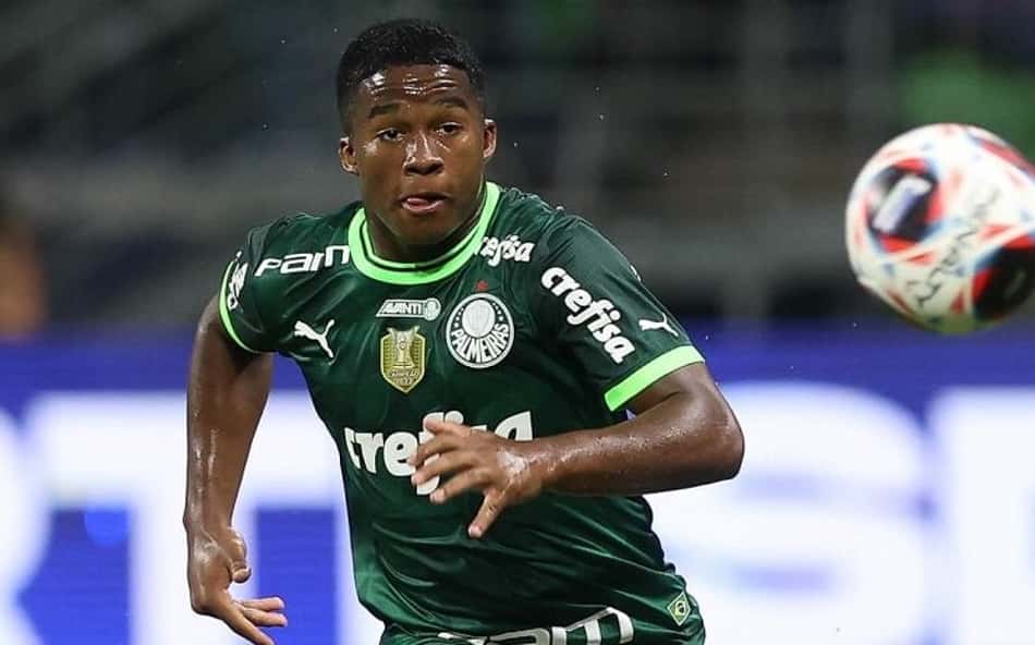 Na reserva do Palmeiras, Endrick vive maior sequência de jogos sem atuar na temporada