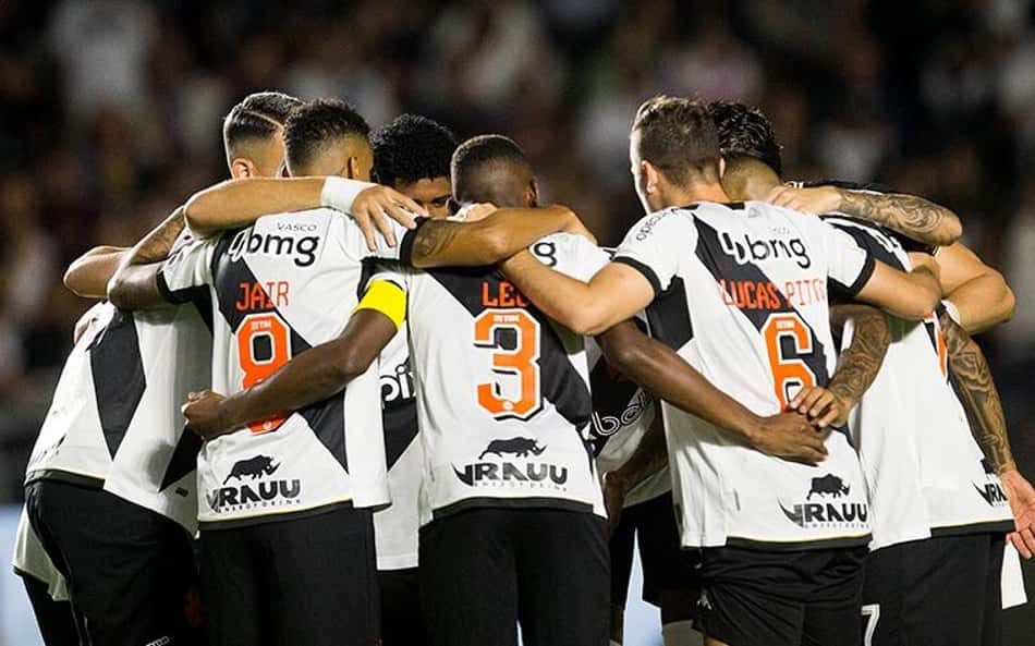 Torcedores do Vasco detonam titular do time: 'Não precisa mais entrar em campo'