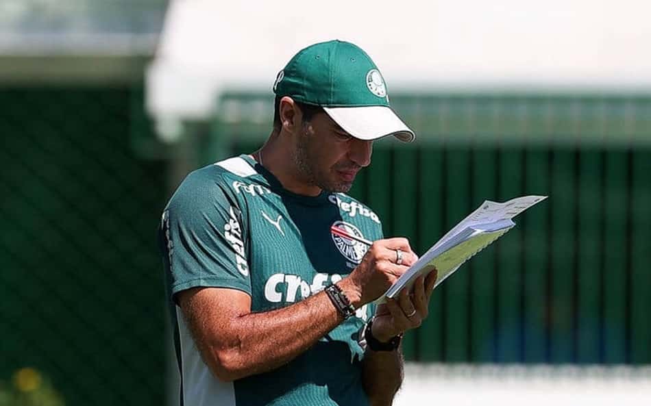 Abel poderá repetir escalação do Palmeiras pela primeira vez desde a semifinal do Paulistão
