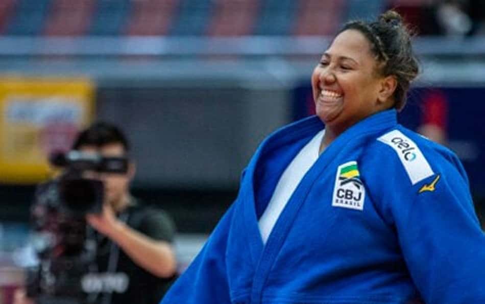 Diretamente de Doha, Beatriz Souza garante bronze no Mundial de Judô