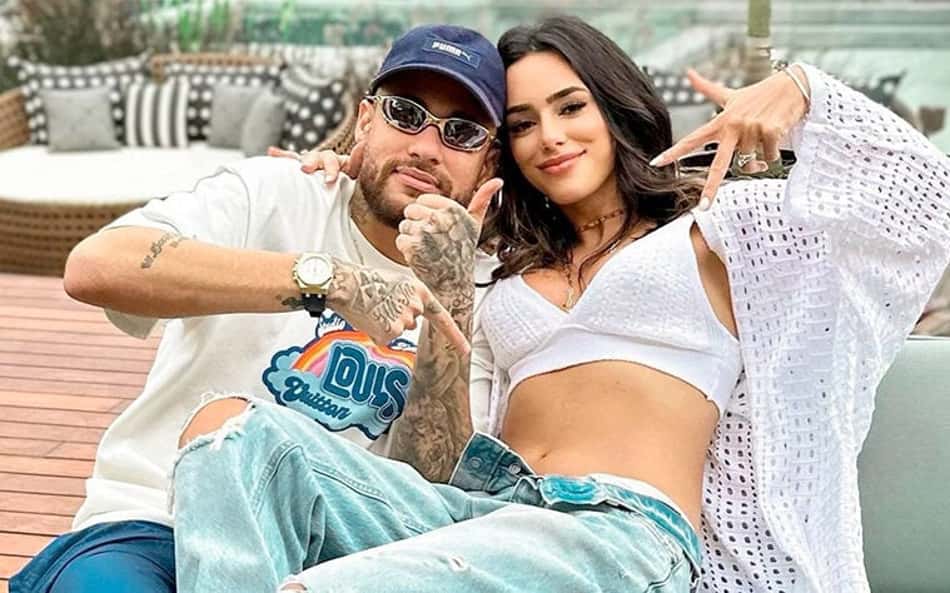 Neymar dá presente de Dia das Mães para Bruna Biancardi; confira