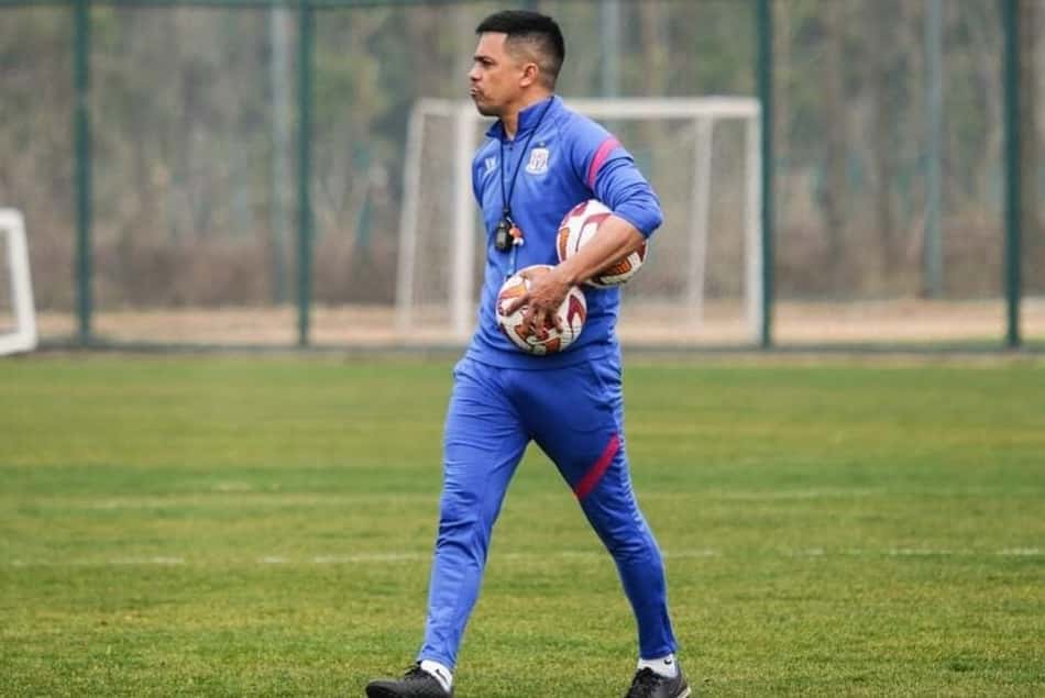 Irwing de Freitas fala de planejamento físico para a seleção chinesa visando eliminatórias e Copa da Ásia