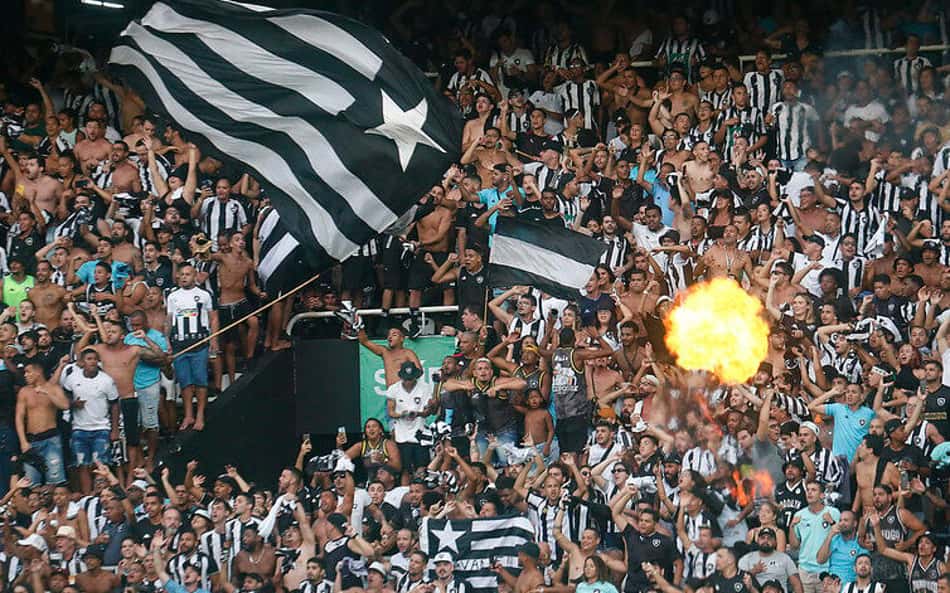 César Vallejo x Botafogo: ingressos disponíveis para torcida alvinegra; saiba como comprar