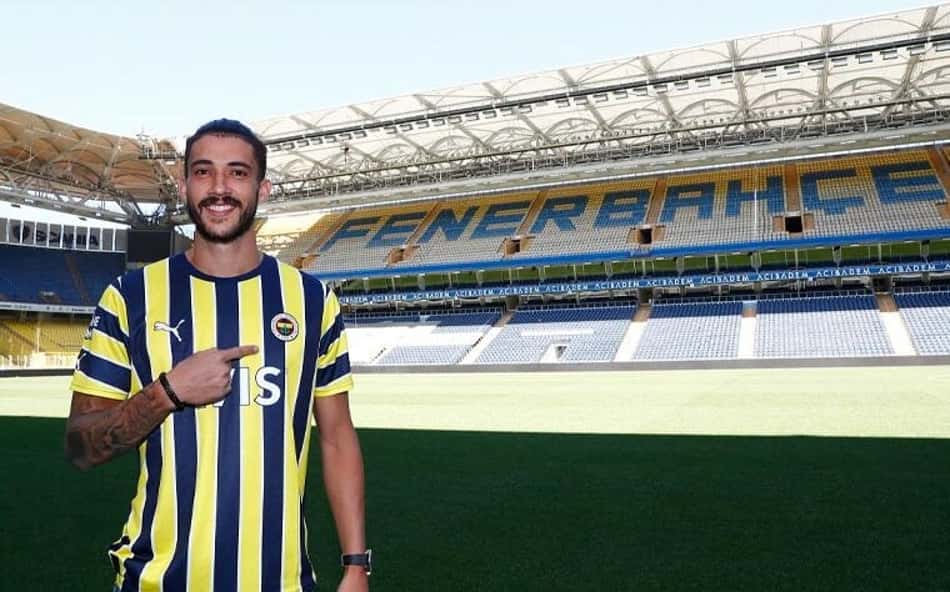 Emprestado pelo Flamengo, Gustavo Henrique deve assinar contrato em definitivo com o Fenerbahçe