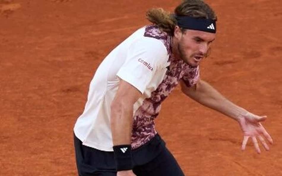 Tsitsipas e Sabalenka são destaques neste domingo em Roland Garros