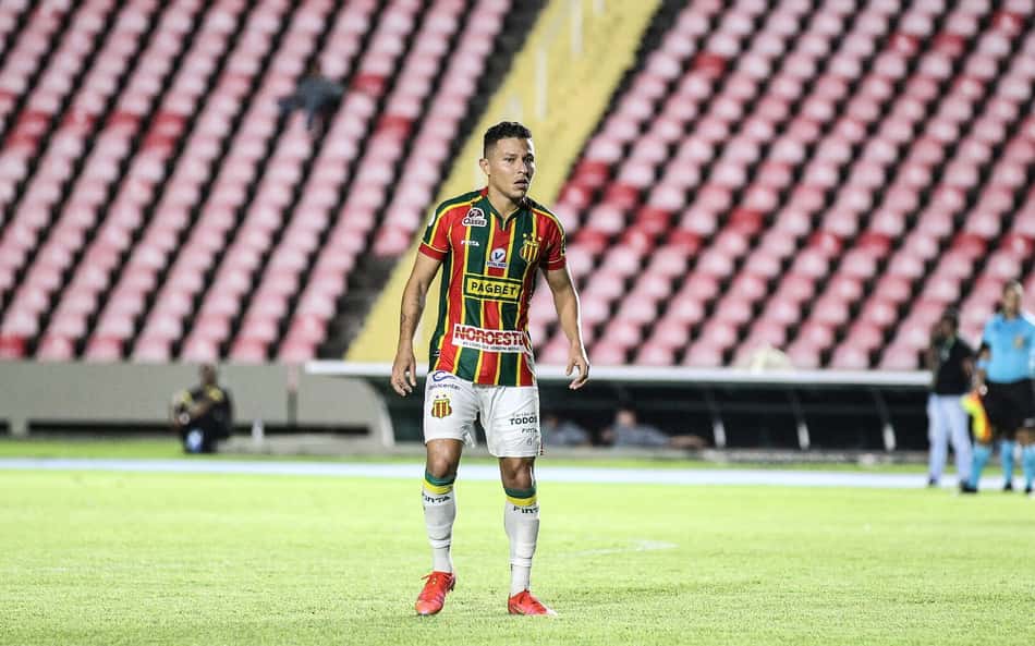 Neto Paraíba comemora vitória fora de casa do Sampaio Corrêa e mira duelo contra o Vila Nova
