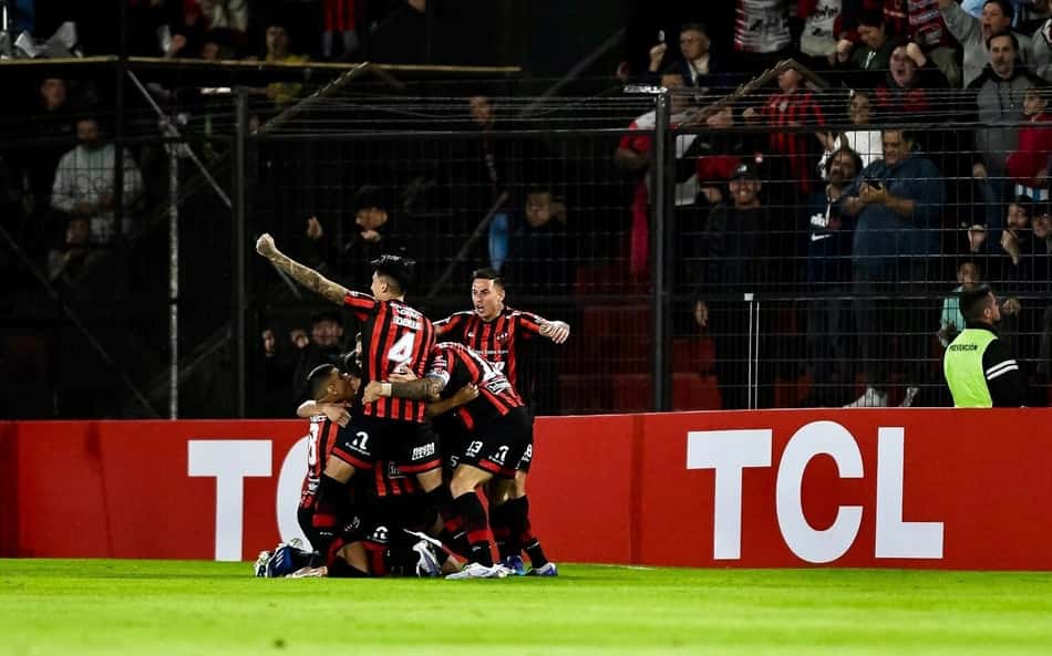 Patronato vence Melgar e conquista primeira vitória na Libertadores