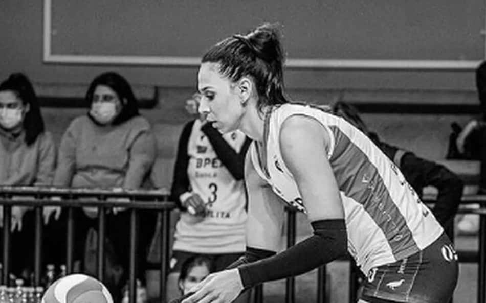 Morre Paula Borgo, ex-jogadora da Seleção Brasileira de vôlei, aos 29 anos