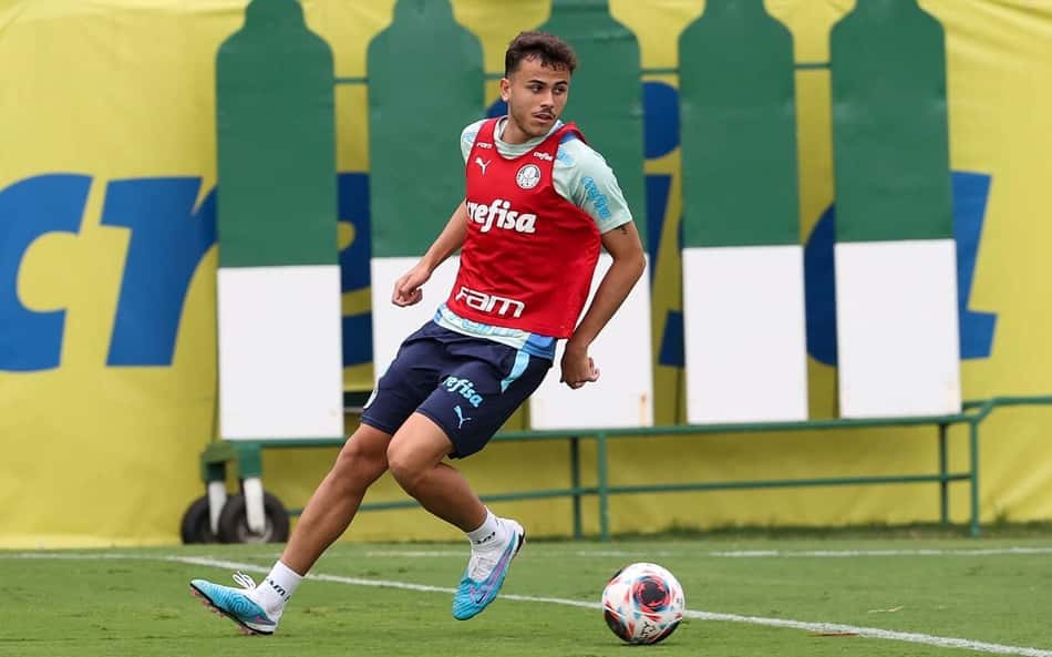 Pedro Lima iguala número de gols de 2022 e projeta Libertadores sub-20 com o Palmeiras