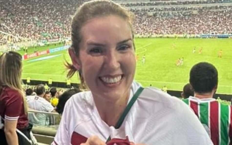 Apresentadora do 'Fantástico' revela clube do coração e rasga elogios ao Fluminense