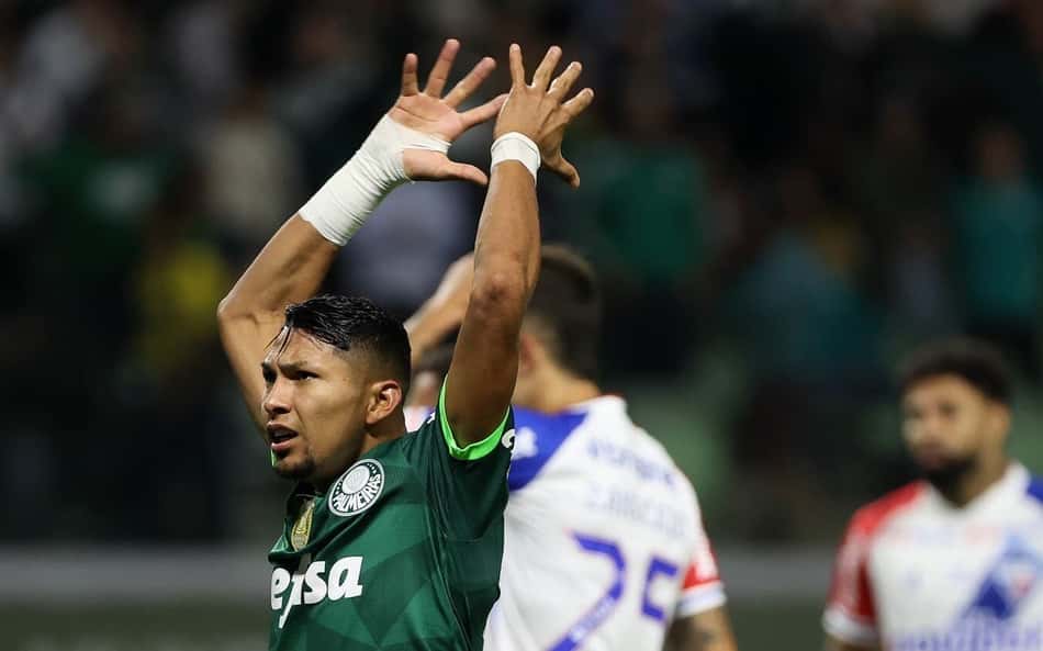 Rony vive jejum de gols no Palmeiras, mas números reforçam importância para o time