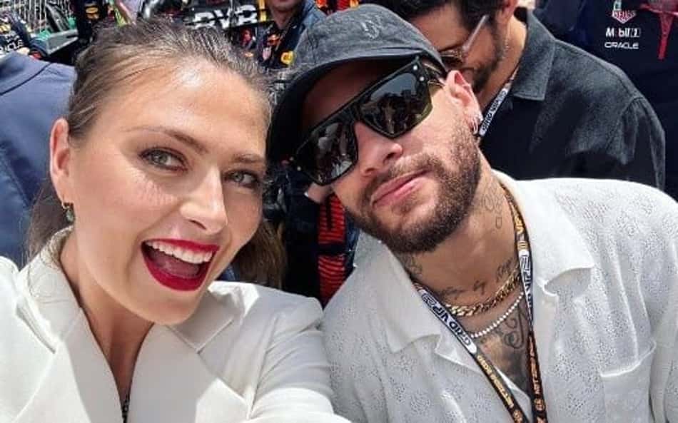 Sharapova tieta Neymar na Fórmula 1 em Mônaco