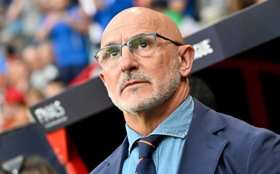 Técnico da Espanha declara sobre finalistas da Liga das Nações: 'Somos as duas melhores equipes da Europa'