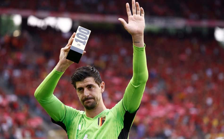 Courtois abandona seleção da Bélgica por não ser capitão e técnico abre o jogo: 'Estou em choque'