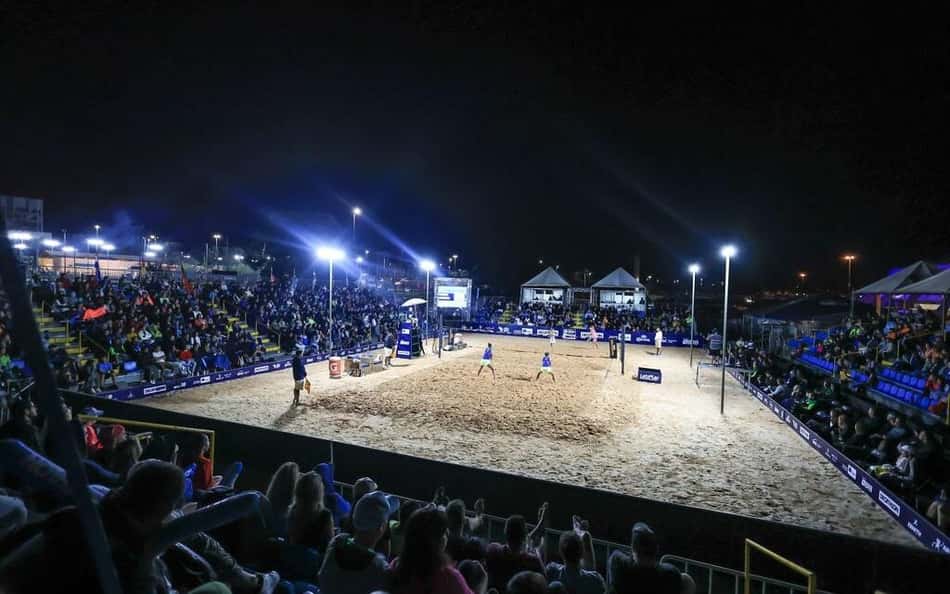 Sand Series Brasília Decathlon de Beach Tennis termina com comemoração brasileira nas quadras e arquibancadas