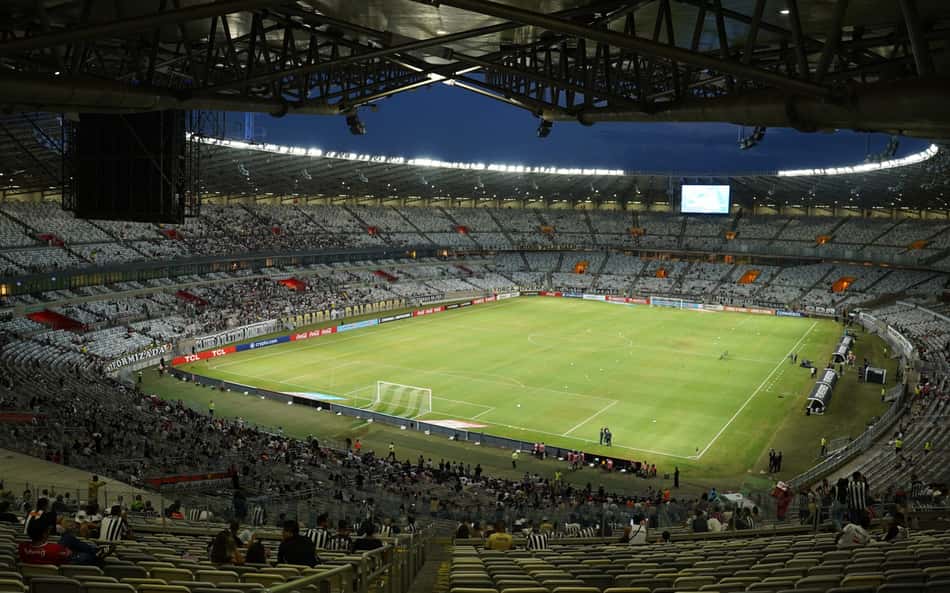 Alvo de críticas, Mineirão garante gramado melhor no segundo semestre de 2023