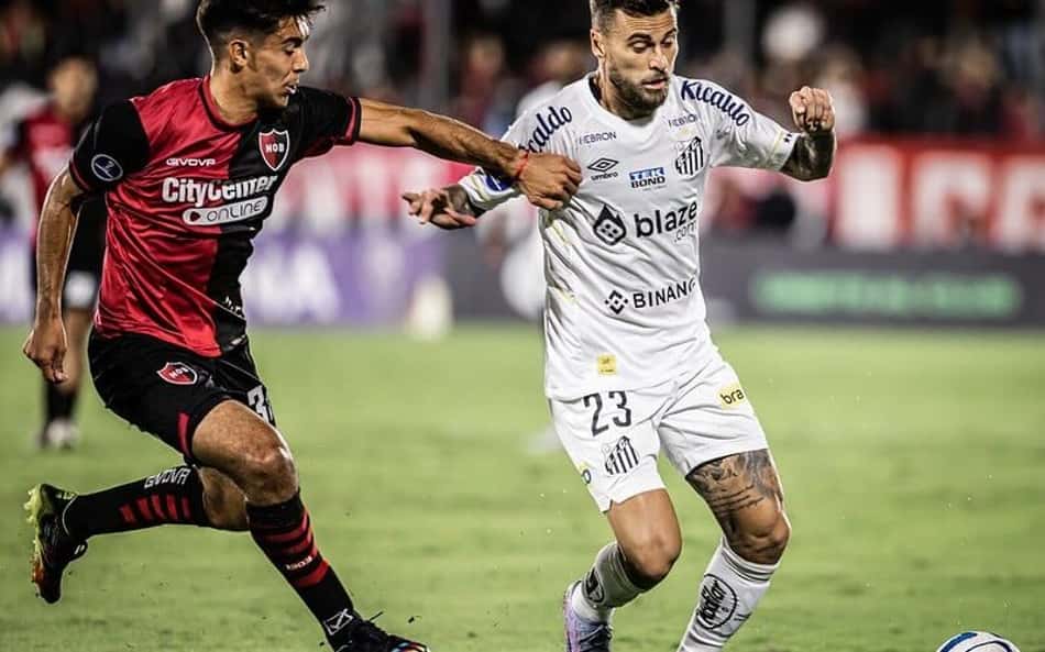 Newell's Old Boys quer a classificação contra o Santos