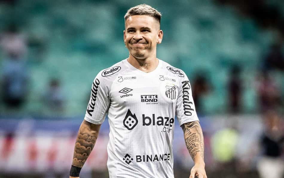 Soteldo fica! Santos exerce compra, e venezuelano assina até 2027
