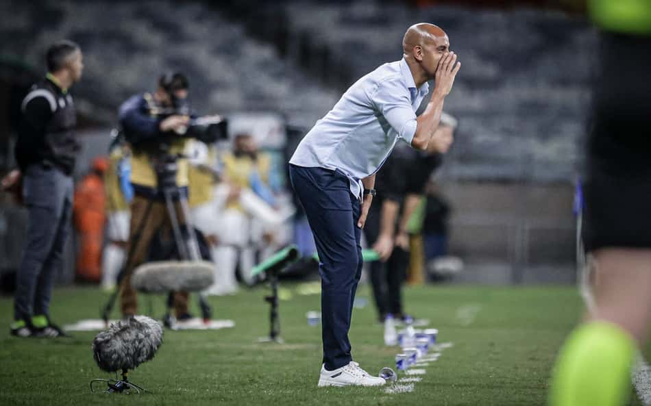 Pepa evita criticar o Cruzeiro e diz que a 'sensação foi de dois pontos perdidos' contra o Bahia