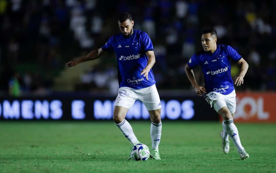 Castán lamenta erro do Cruzeiro 'no detalhe' em derrota em clássico