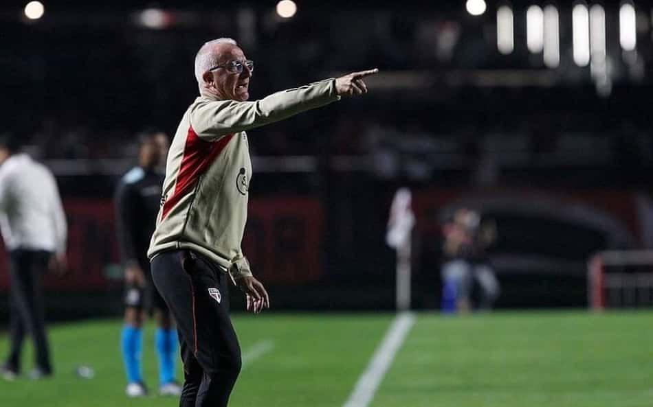 VÍDEO: Dorival fala sobre expectativa do São Paulo ser o líder geral da Sul-Americana: 'Buscamos a vantagem para os momentos finais'