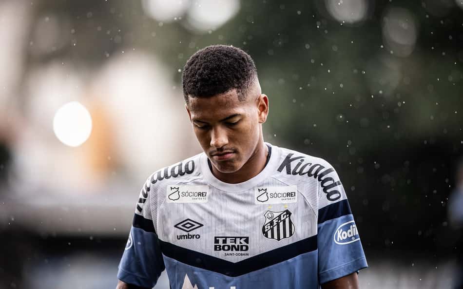 Reformulação? Saiba as possíveis saídas e chegadas do Santos nesta janela
