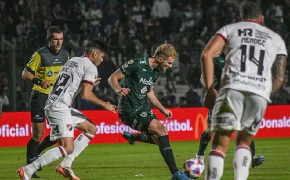 Campeonato Argentino: Boca perde do líder; Newell's Old Boy tropeça