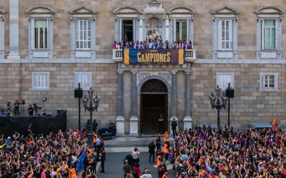 Homem é preso por agressão sexual durante festa do título da Champions League Feminina do Barcelona