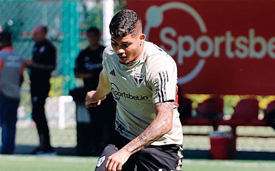 Escalação do São Paulo: Dorival tem voltas de Erison e Diego Costa em primeiro treino visando duelo contra o Tolima