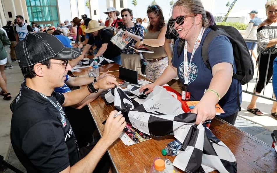 Papo com Castroneves: Domingo no parque em Elkhart Lake