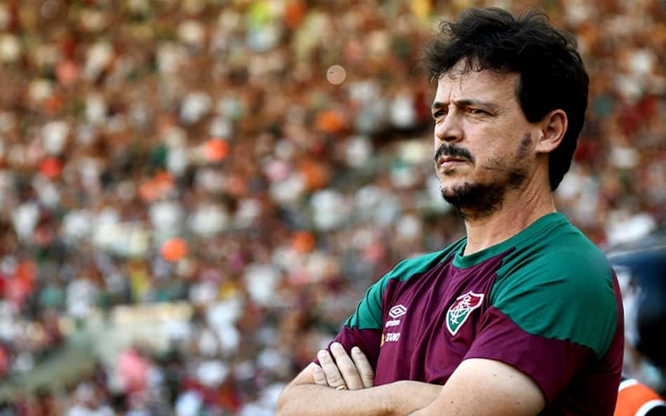 Fernando Diniz celebra vitória do Fluminense no Maracanã e faz agradecimento para torcida: 'Jogam junto'