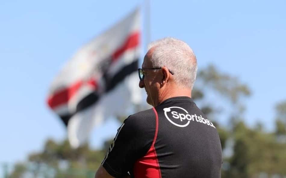 Fica Dorival! Por permanência de treinador, presidente do São Paulo torce para CBF escolher estrangeiro para Seleção