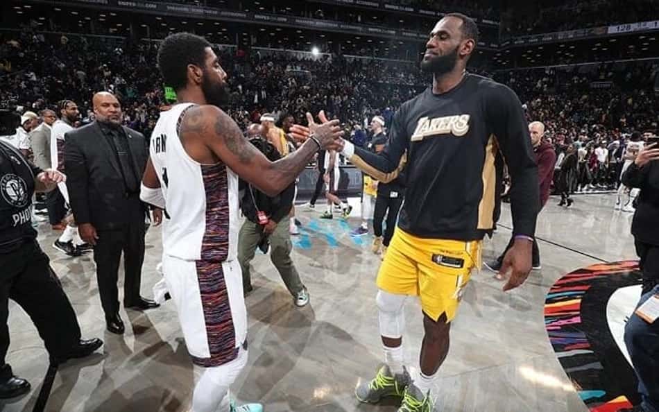 Kyrie-Irving-LeBron-James-aspect-ratio-512-320