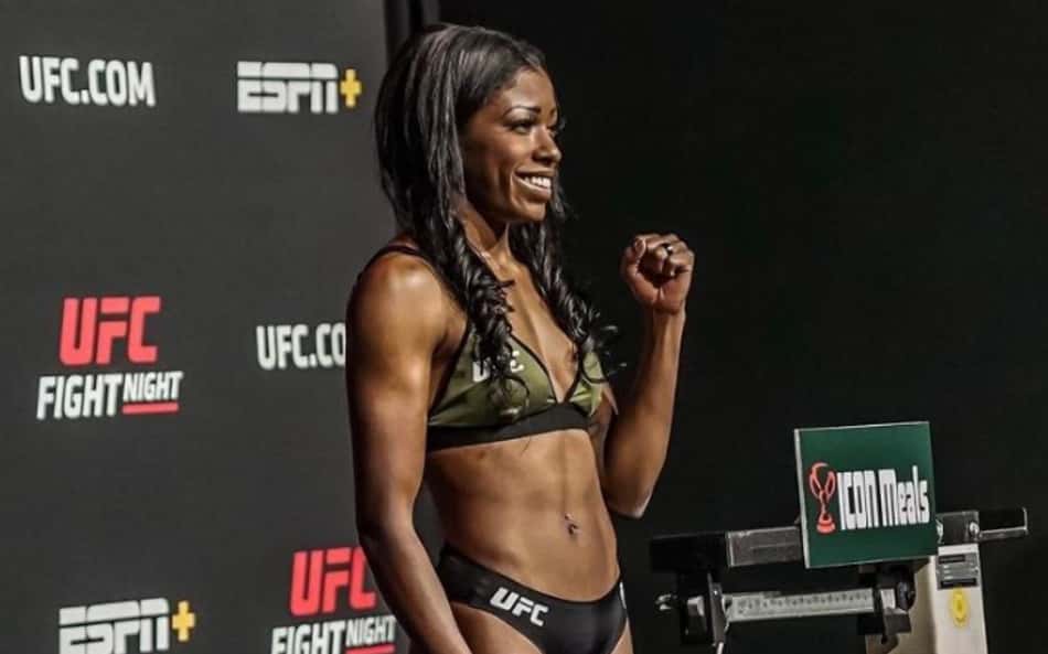 Atleta do UFC cogita largar o esporte e iniciar carreira de influenciadora