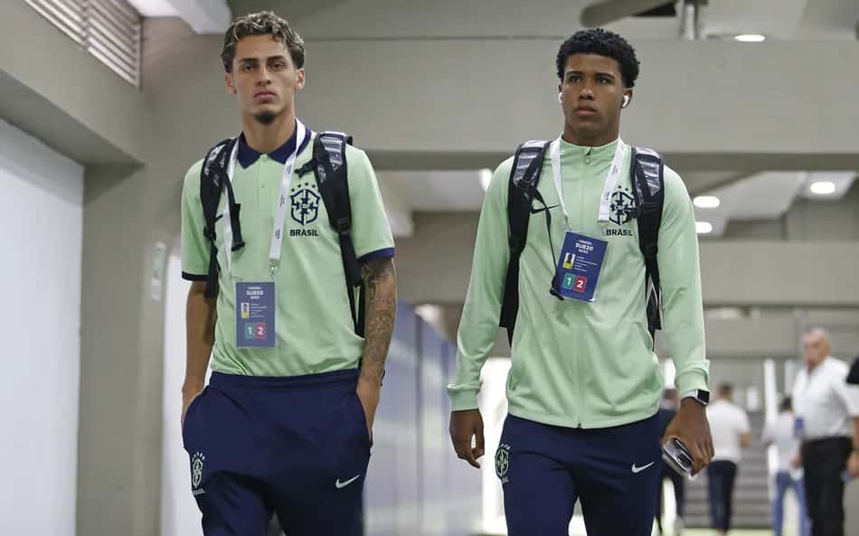 Vasco ganha os reforços de Andrey Santos e Marlon Gomes, mas um é dúvida contra o Internacional