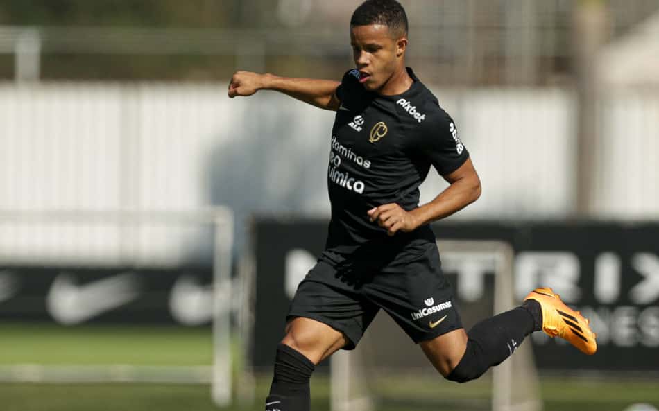 Pedro ajuda, e Corinthians conta com trunfos para cumprir meta de vendas na temporada
