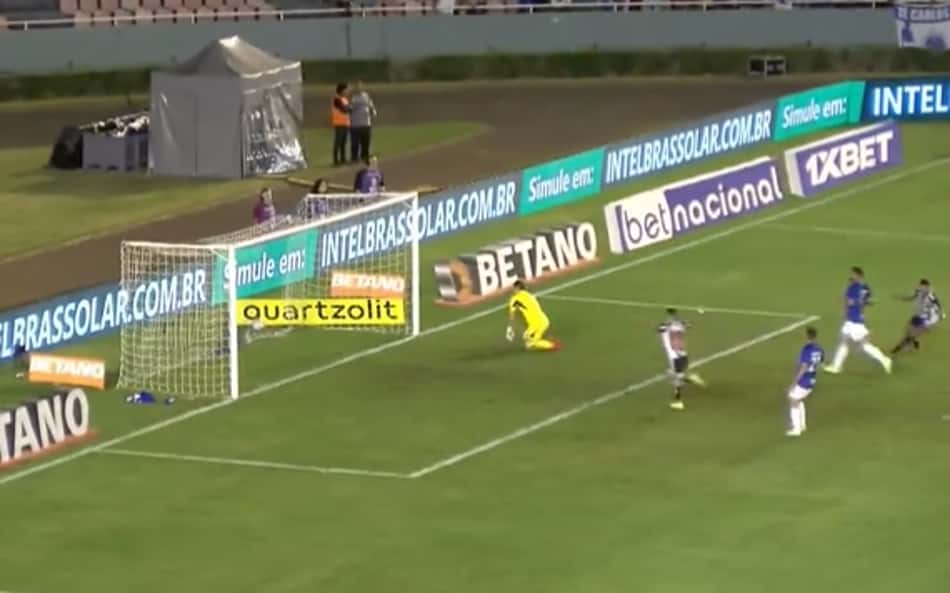 Rafael-Cabral-falha-no-classico-mineiro–aspect-ratio-512-320