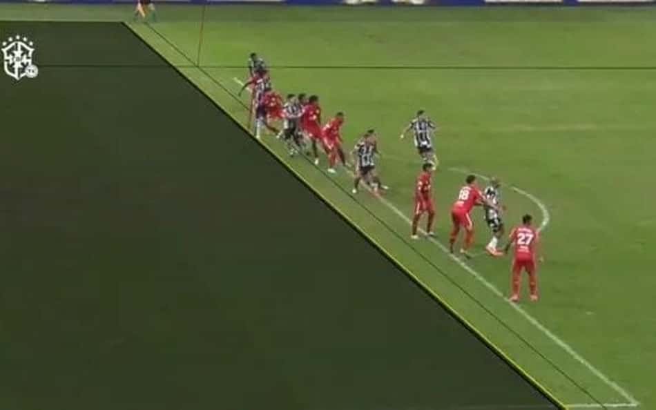 'Não tem motivo para contestar esse tipo de decisão', diz Comissão de Arbitragem da CBF sobre gol anulado do Atlético-MG