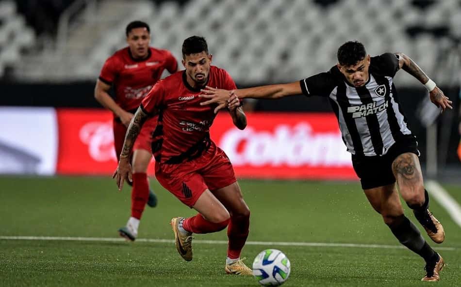 VÍDEO: veja a disputa de pênaltis de Botafogo x Athletico-PR pela Copa do Brasil