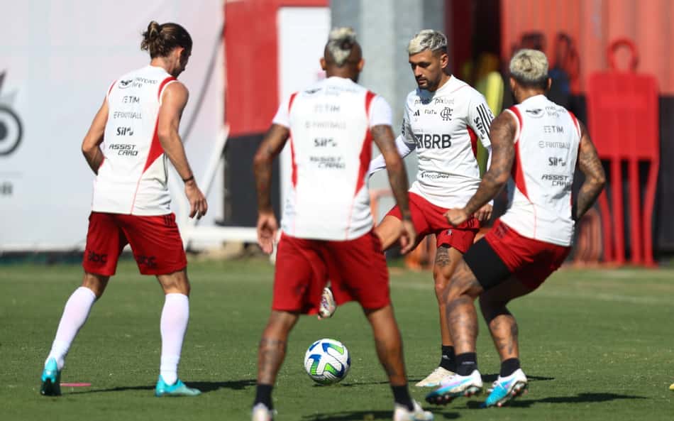 Flamengo busca aumentar desempenho como visitante em jogo contra o Bragantino pelo Brasileirão
